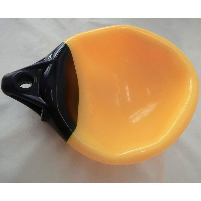 Aシリーズ フェンダー レッド / イエロー POLYFORM 01697 |  | 02