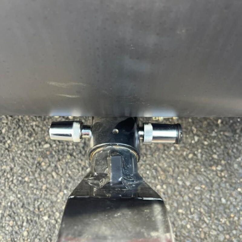 ポールマウントロックキー ストレート スチール レシーバーロック トレーラー部品 牽引車 安全 カギ付 鍵 トランスポーター 盗難防止 045606 |  | 04