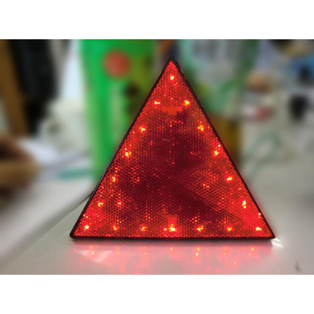 SMD LED リフレクター 18チップ 1105-02 三角反射板 TIGHT JAPAN