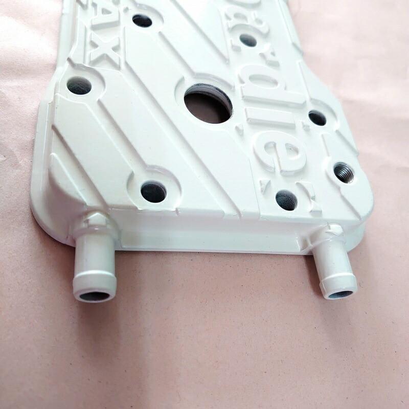 在庫処分 SEADOO純正 シリンダーヘッドカバー 420923314 GSX(96-97) GTX(96-97) SPX(97) XP(96-97) |  | 02