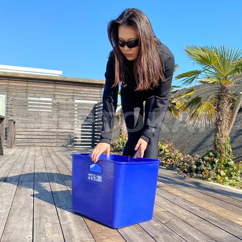 人気激安 Tools ウォーターボックス バケツ ジェットスキー サーフィン ウエアケース ウエットスーツ スクエア フレキシブルバケツ 四角 Materialworldblog Com