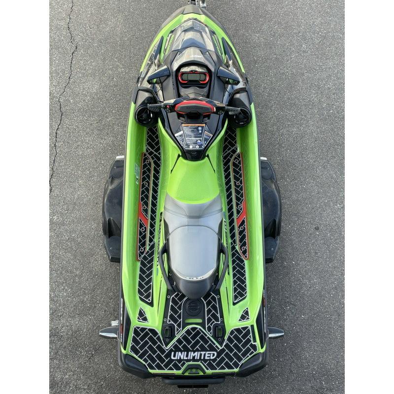 UNLIMITED アンリミテッド SeaDoo デッキマット テープ付 RXT-X UNLIMITED アンリミテッド SeaDoo デッキマット テープ付 RXT-X