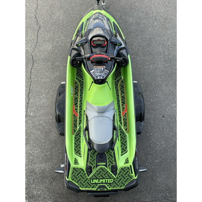 UNLIMITED アンリミテッド SeaDoo デッキマット テープ付 RXT-X レクタングル 各色 BOMBARDIER ジェットスキー 水上バイク UL51131 | UNLIMITED