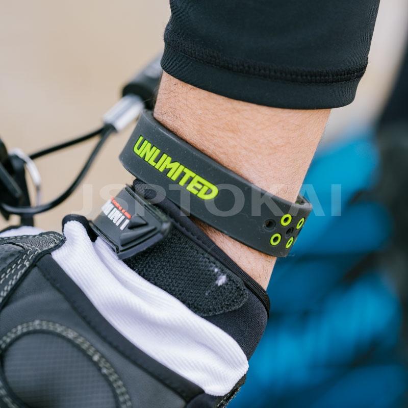 UNLIMITED アンリミテッド アルティメット リストバンド PWC