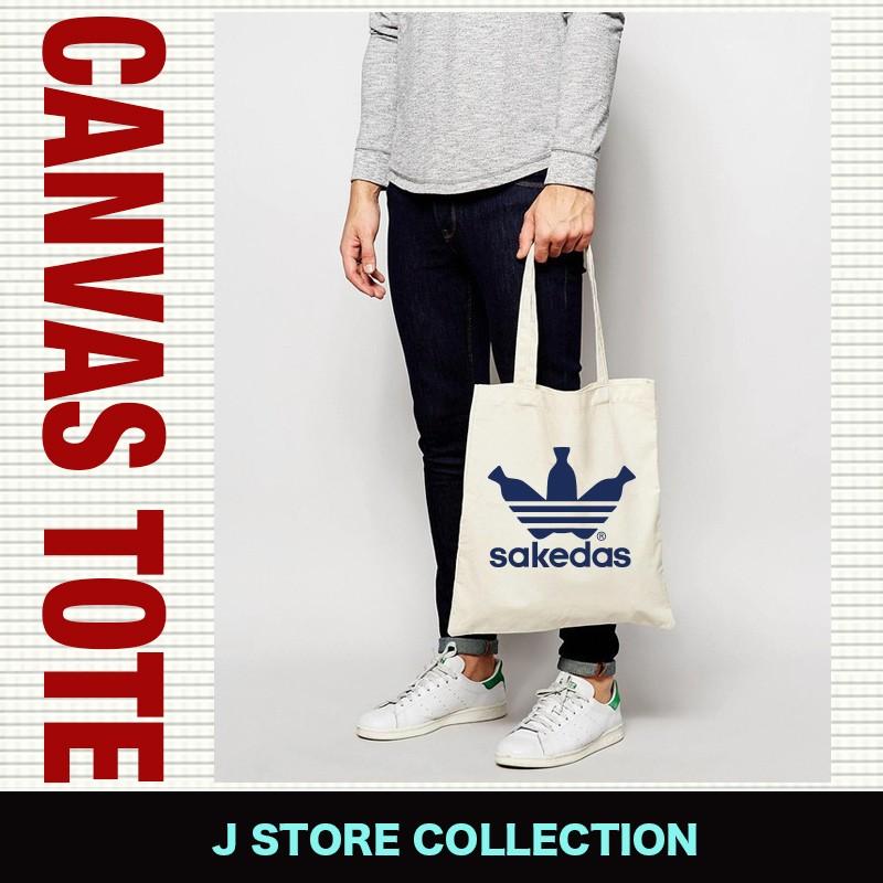 おもしろトートバッグ オシャレ 面白 アディダス パロディ サケダス ギフト 酒 キャンバス トートバッグ P Tt Sakedas おもしろtシャツ通販のjストア 通販 Yahoo ショッピング