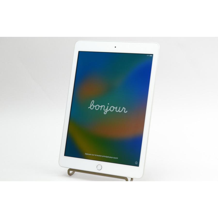 中古]Apple iPad (第6世代) Wi-Fiモデル 128GB シルバー MR7K2J/A 