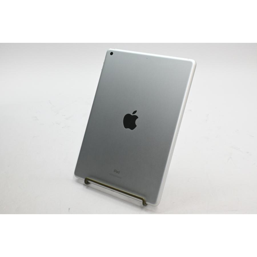 iPad [中古]Apple (第8世代) Wi-Fiモデル 32GB シルバー MYLA2J/A 