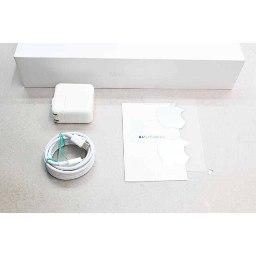 [中古]Apple MacBook Air 13インチ M1(8コアCPU/8コアGPU) 512GB シルバー MGNA3J/Aの画像