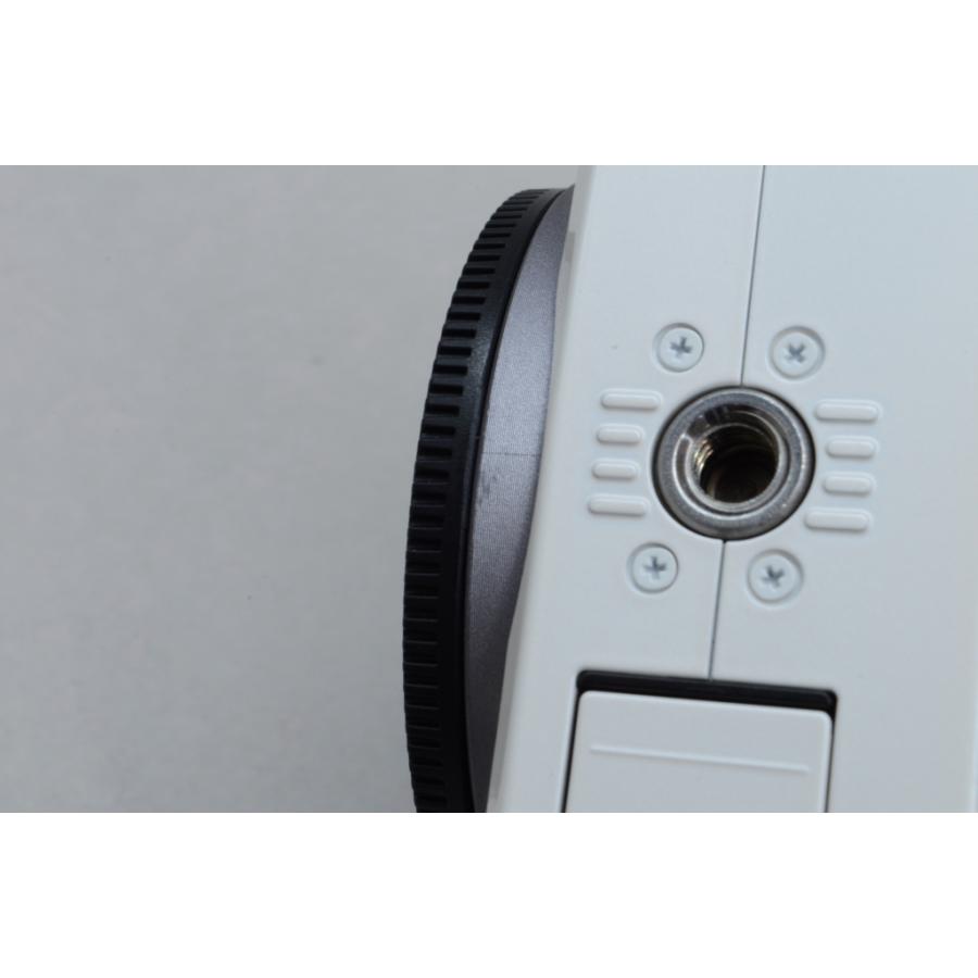 EOS M [中古]Canon Kiss ダブルズームキット ホワイト : 中古