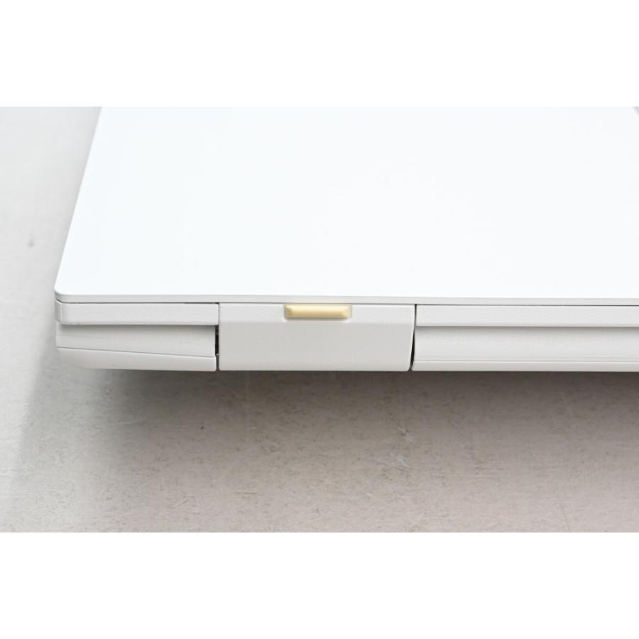 LAVIE N15 [中古]NEC N157C/AAW PC-N157CAAW パールホワイト : 中古