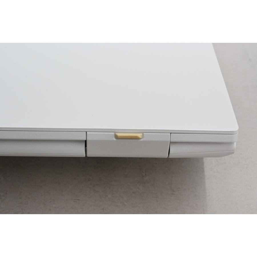 LAVIE N15 [中古]NEC N1530/CAW-J PC-N1530CAW-J パールホワイト