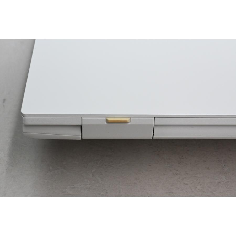LAVIE N15 [中古]NEC N1530/CAW-J PC-N1530CAW-J パールホワイト