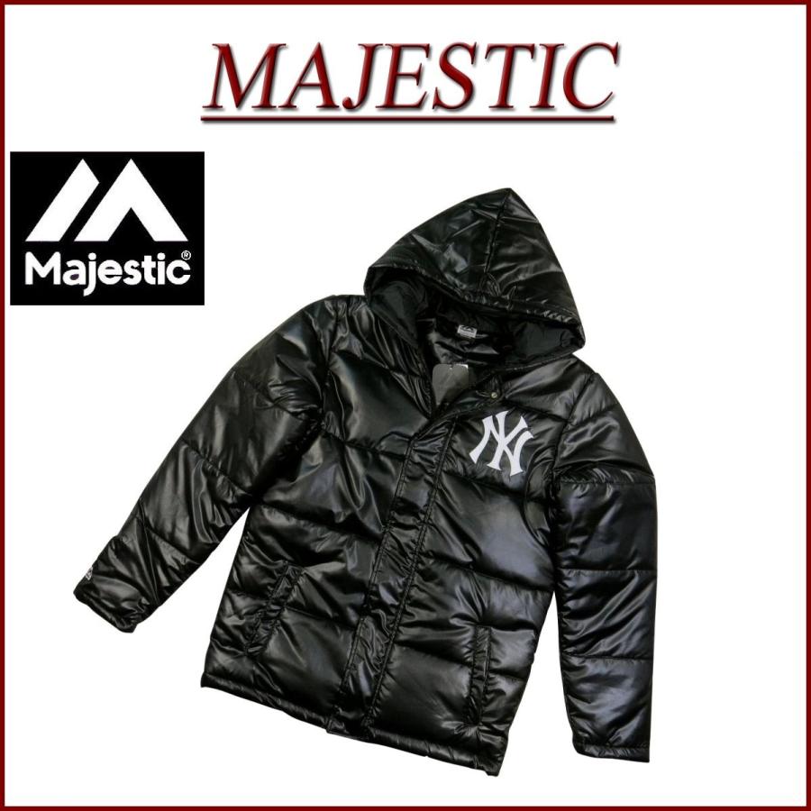 MAJESTIC（マジェスティック） ニューヨーク ヤンキース フード付 中綿