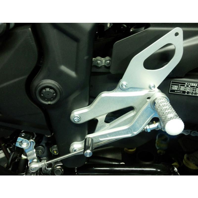 STEP,HOLDER SET 適合車種：YAMAHA / YZF-R25 (15-)　YAMAHA / YZF-R3 (15-)