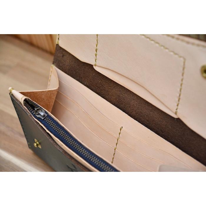 BLUE.art（ブルードットアート）Long Wallet Horween Chromexcel