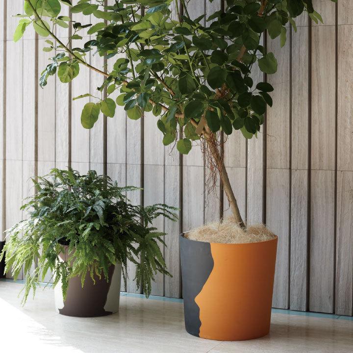 おしゃれ 植木鉢「プラニッタナ（Planeterna） プライマ 鉢カバー L