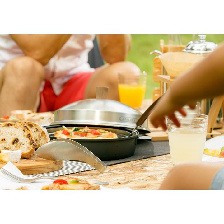 ピザ釜 フライパン アウトドア ピザ焼き器 調理機 日本製 キャンプ グランピング ベランダ 屋外 庭 「APELUCA （アペルカ） ピザオーブンポット」の画像