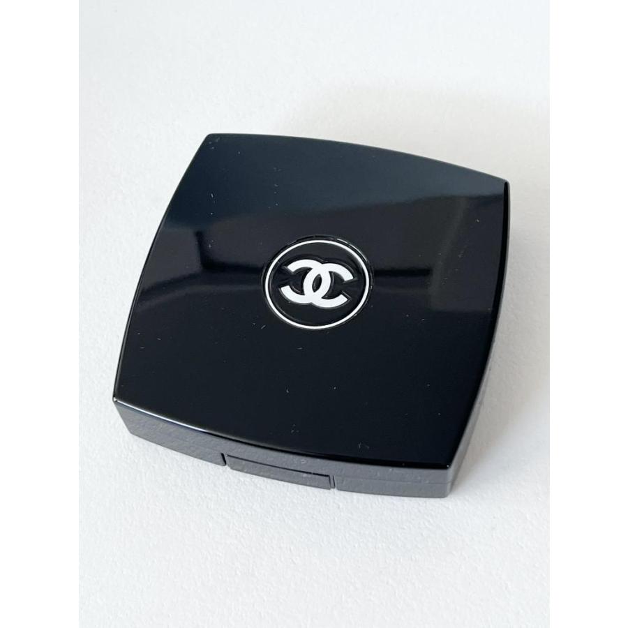 CHANEL（シャネル） 未使用限定品☆CHANEL レキャトルオンブルブトン