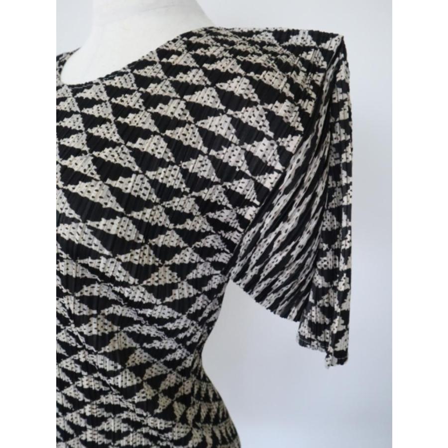 PLEATS PLEASE ISSEY MIYAKE プリーツプリーズ 幾何学模様 半袖