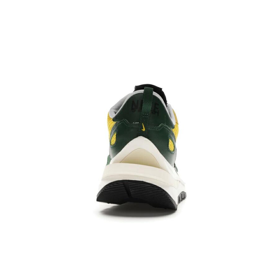 Nike Vaporwaffle sacai Tour Yellow Stadium Green : 75906691 : 海外