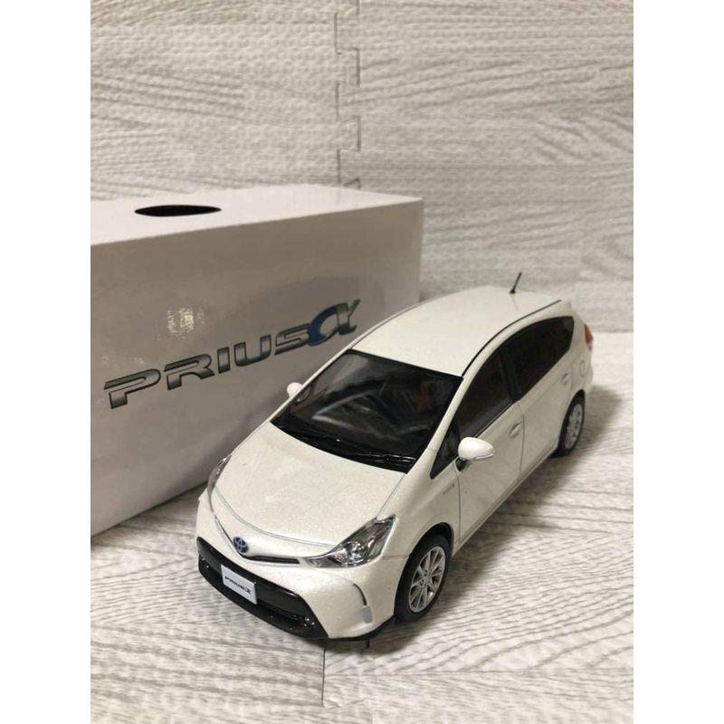 1/30 トヨタ プリウスα PRIUS α 後期 非売品 カラーサンプル ミニカー ホワイトパールクリスタルシャイン トヨタ プリウスα PRIUS α 後期 非売品 カラーサンプル ミニカー ホワイトパールクリスタルシャイン 　