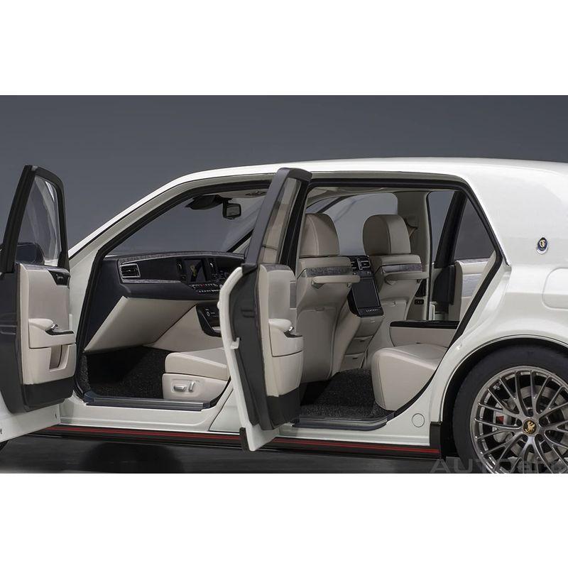 AUTOart 1/18 トヨタ センチュリー GRMN パール・ホワイト 完成品 78764 AUTOart 1/18 トヨタ センチュリー GRMN パール ホワイト 完成品