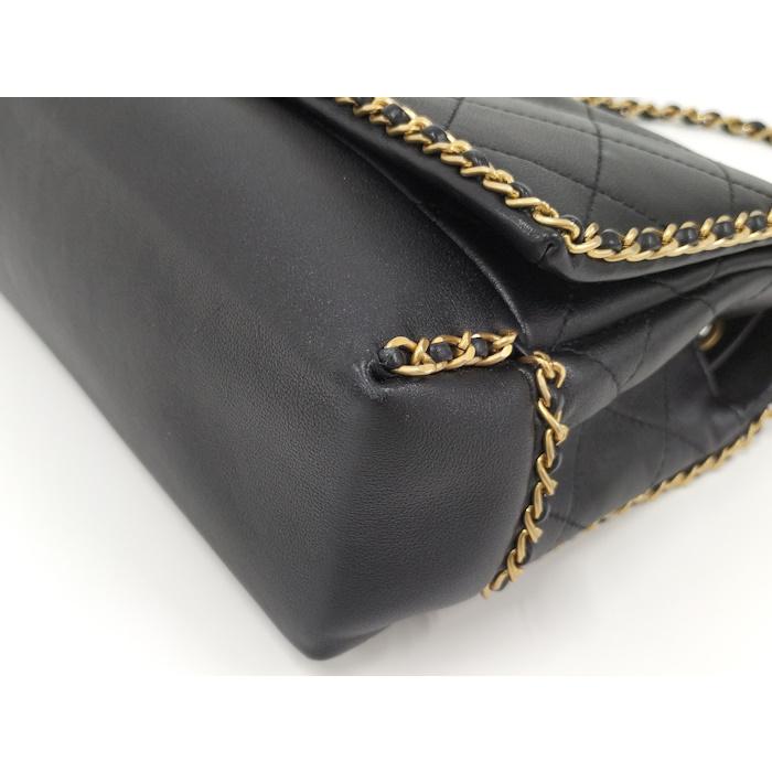 CHANEL（シャネル） チェーンショルダーバッグ マトラッセ23 カーフ