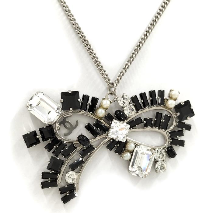 CHANEL ビジューリボン ネックレス メッキ ラインストーン CHANEL ビジューリボン ネックレス メッキ ラインストーン
