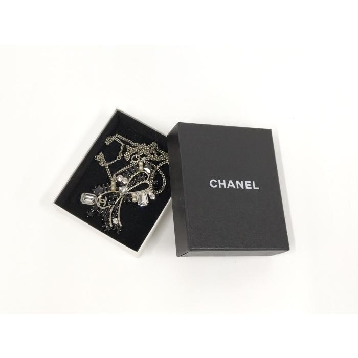 CHANEL ビジューリボン ネックレス メッキ ラインストーン CHANEL ビジューリボン ネックレス メッキ ラインストーン