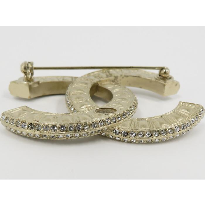 シャネル　ブローチ　ラインストーン　A16 V シャネル ブローチ ラインストーン A16 V