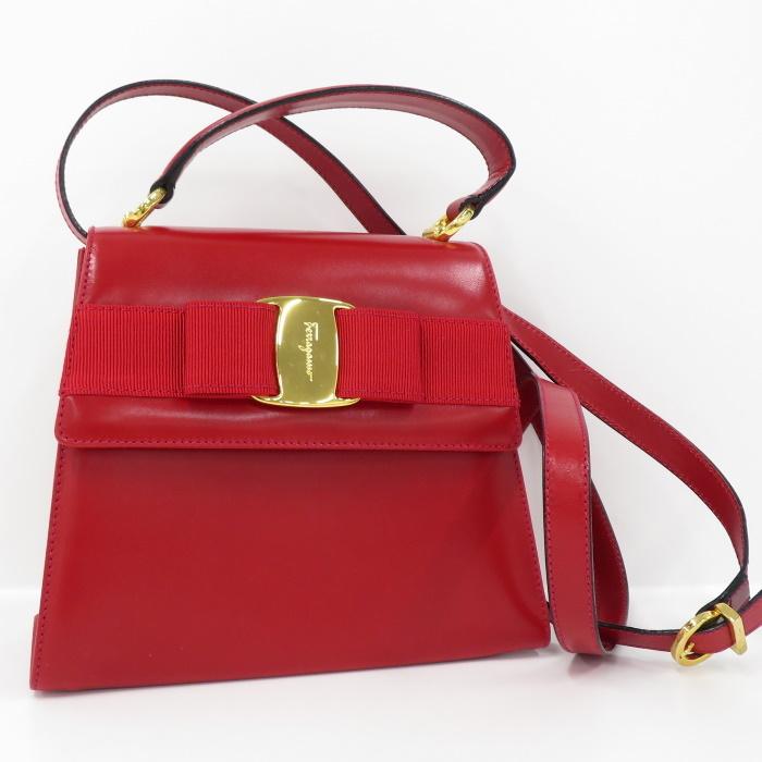 FERRAGAMO 【中古】Salvatore Ferragamo 2WAY ショルダーバッグ ヴァラ 