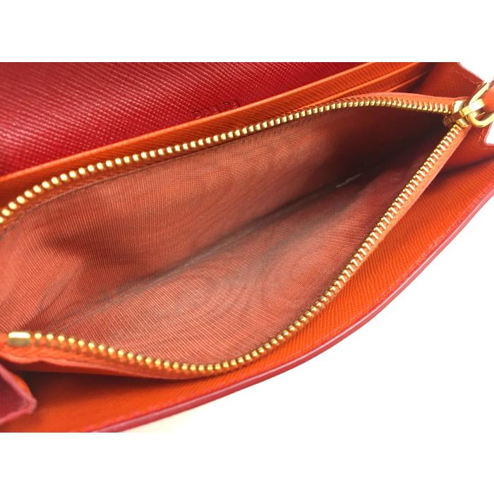 PRADA 【中古】プラダ 二つ折り長財布 サフィアーノ ウェーブ レッド  