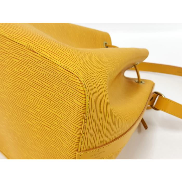 LOUIS VUITTON（ルイ・ヴィトン） プチノエ ショルダーバッグ 巾着