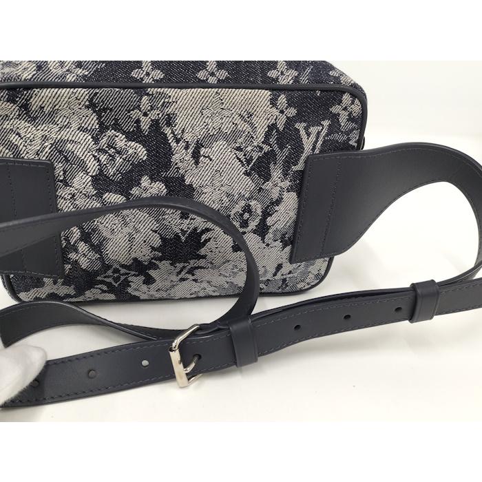 LOUIS VUITTON（ルイ・ヴィトン） バムバッグ アウトドア ボディバッグ