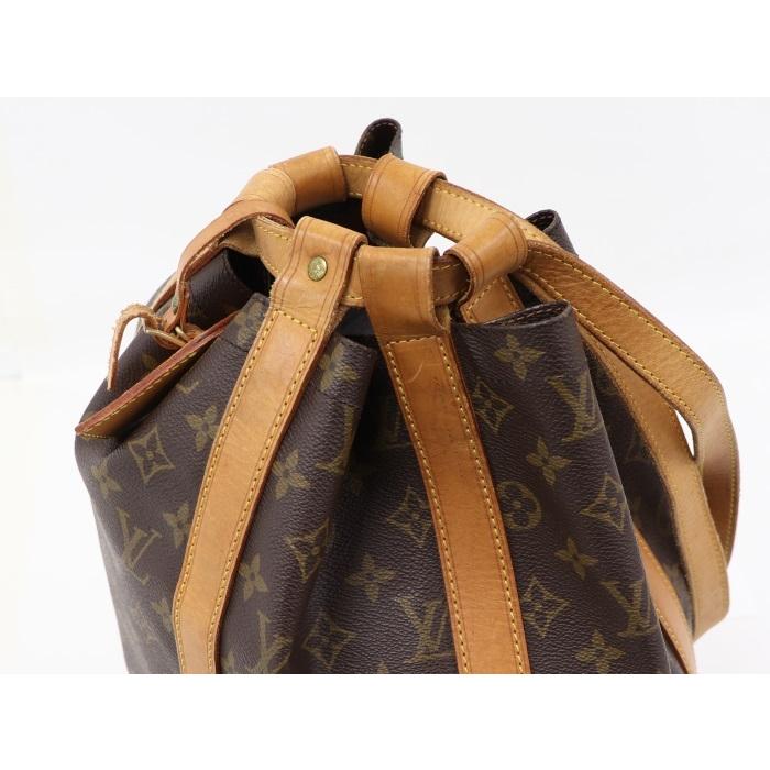 LOUIS VUITTON ランドネGM モノグラム 型番 M42244 巾着