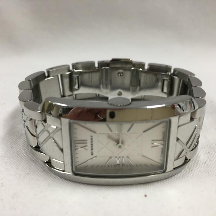 BURBERRY 腕時計 BU1091 レクタンギュラー 楽天市場】【ウォッチ】BURBERRY バーバリー シルバー文字盤 SS