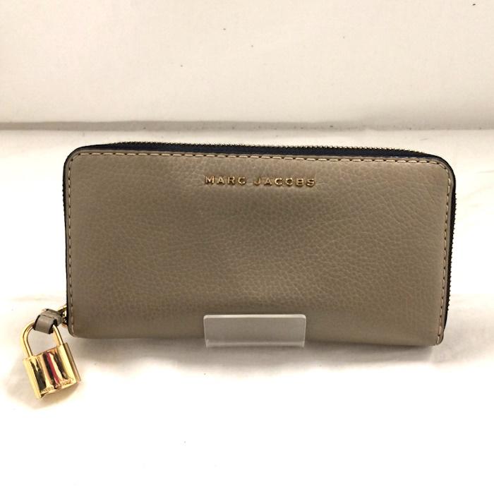 MARC JACOBS（マーク・ジェイコブス） コンチネンタルウォレット 