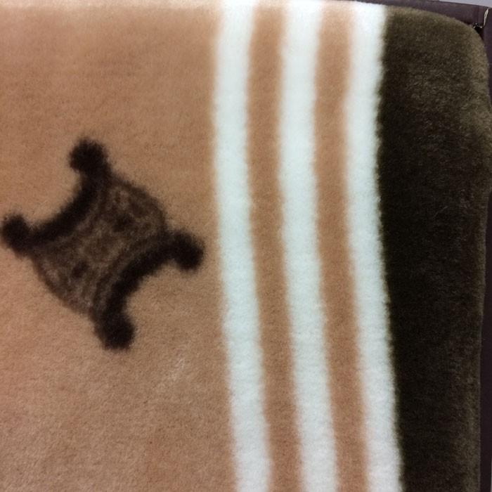 CELINE 【中古】セリーヌ アクリル ニューマイヤー毛布 140 CELINE 【中古】セリーヌ アクリル ニューマイヤー毛布 140