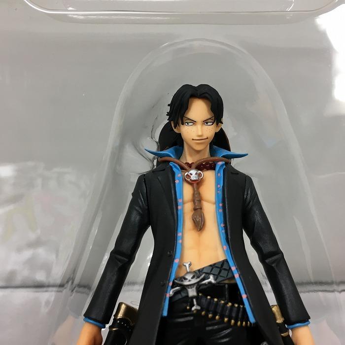 中古 バンダイ フィギュアアーツゼロ ワンピース フィギュア ポートガス D エース ストロングワールドver Jggz ジャングルジャングル 通販 Yahoo ショッピング