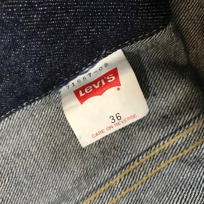 【中古】LEVI'S メンズ デニムジャケット 復刻 日本製 71557-02 ネイビー系 表記サイズ：36 [jgg]｜junglejungle｜06