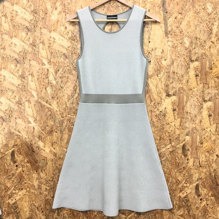 中古 エンポリオ アルマーニ ワンピース グレー 3y2a03 2m04z サイズ表記 40 Jggi ジャングルジャングル 通販 Yahoo ショッピング