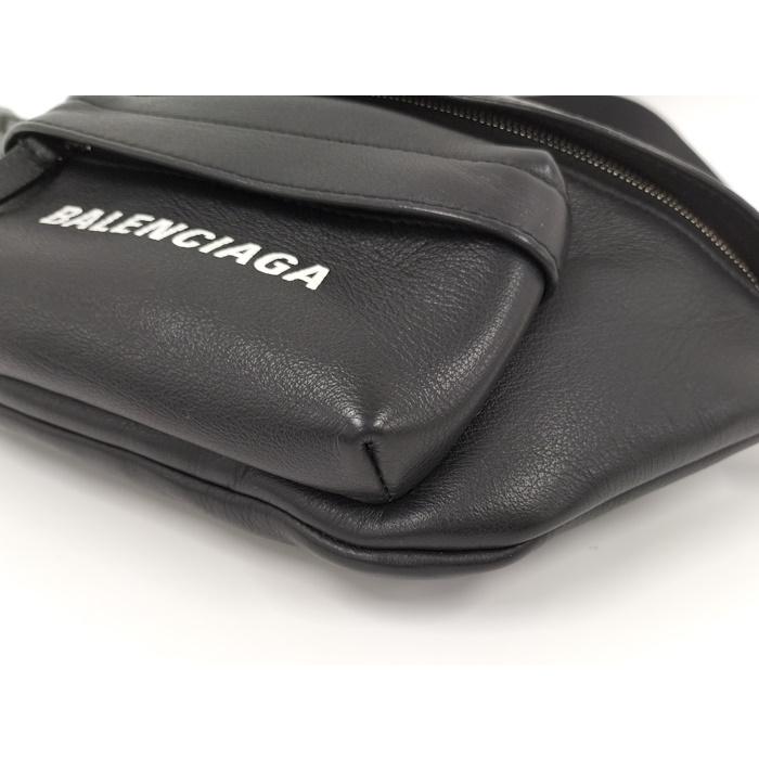 BALENCIAGA（バレンシアガ） エブリデイ ボディバッグ レザー ブラック