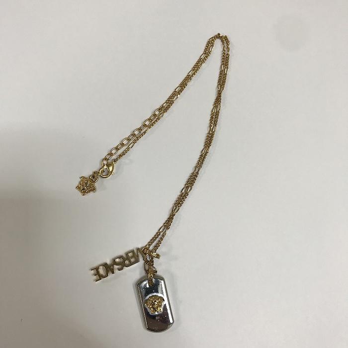 VERSACE ロゴ&メデューサプレート ネックレス [jgg VERSACE ロゴ&メデューサプレート ネックレス [jgg