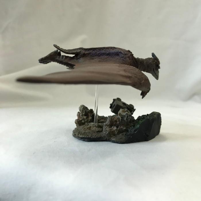 中古】空の大怪獣 ラドン 1956 飛行形態 フィギュア ゴジラ [jgg 中古】空の大怪獣 ラドン 1956 飛行形態 フィギュア ゴジラ [jgg