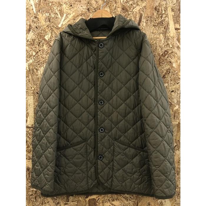 Traditional Weatherwear トラディショナル ウェザーウェア ナイロン キルティングコート メンズ カーキ 表記サイズ 40 中古 Mo Gj Ir ジャングルジャングル 通販 Yahoo ショッピング