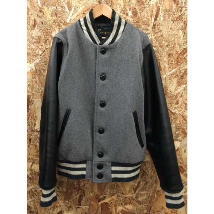 中古 Champion チャンピオン スタジャン 中綿ジャケット サイズ表記m メンズ グレー系 Mo Jggi ジャングルジャングル 通販 Yahoo ショッピング