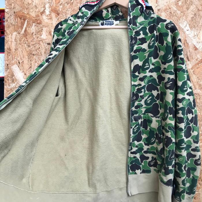 A BATHING APE シャーク パーカー メンズ カモフラ 迷彩 表記 A BATHING APE シャーク パーカー メンズ カモフラ 迷彩 表記