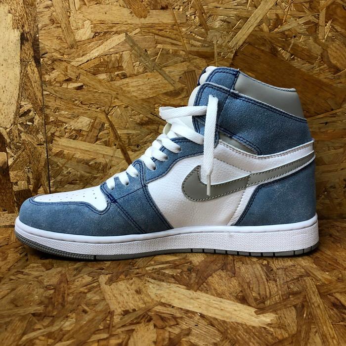 NIKE メンズ スニーカー エアジョーダン1 レトロ HIGH OG ホワイト 