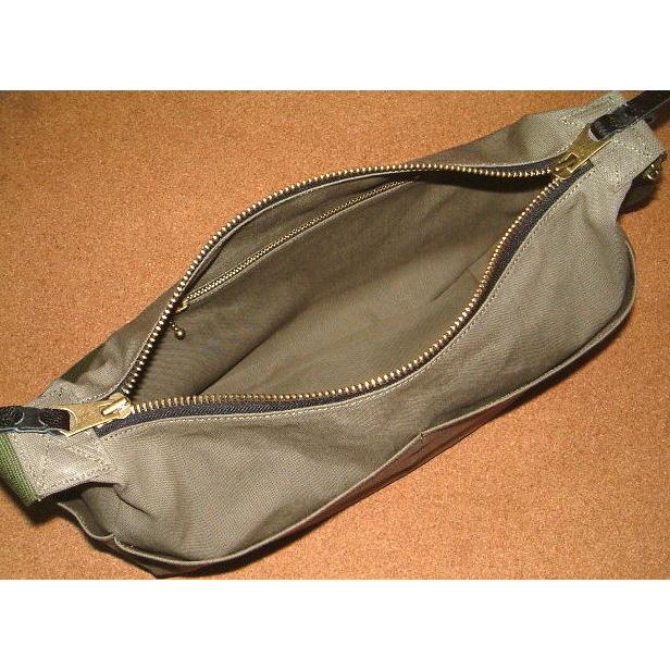 CUSHMAN クッシュマン】 肉厚 コットンダック生地 ステンシル プリント