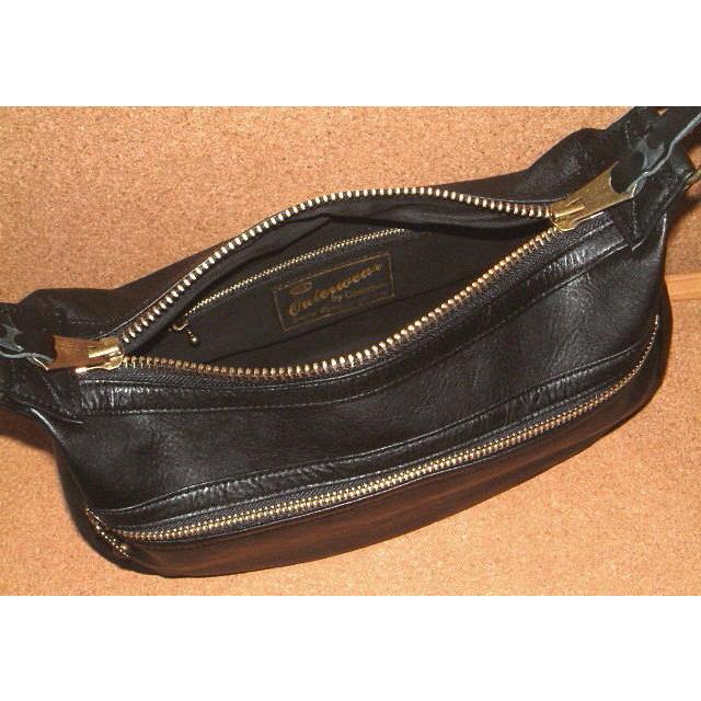 【CUSHMAN クッシュマン】 高級牛革製ショルダーバッグ (Mサイズ/黒) CUSHMAN クッシュマン】 高級牛革製ショルダーバッグ (Mサイズ/黒)